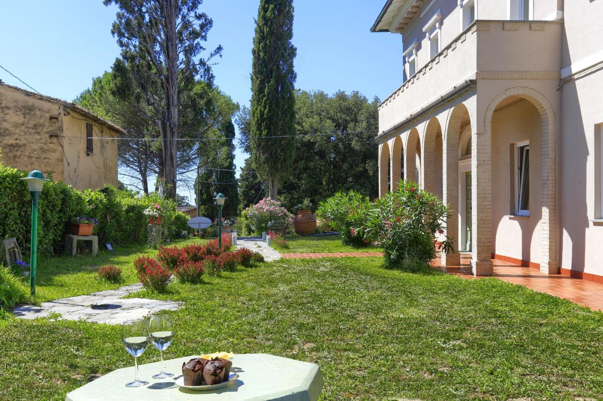 Villa Orsini Peccioli - Villa Storica Ad Uso Esclusivo Con Piscina ภายนอก รูปภาพ